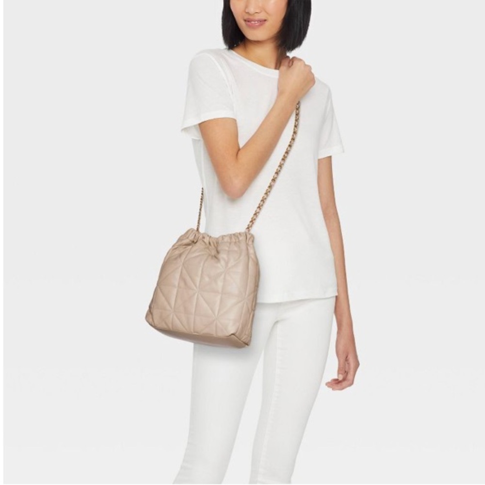 A NEW DAY NEW ruched chain crossbody purse -cream -44.75” strap - Picture 3 of 5